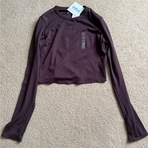 UNIQLO AIRism Cropped Long Sleeve Top Burgundy Size M NWT